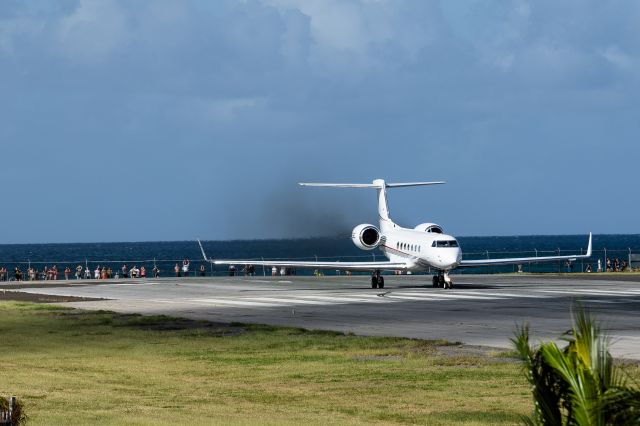 Cessna T206 Turbo Stationair (N726EC)