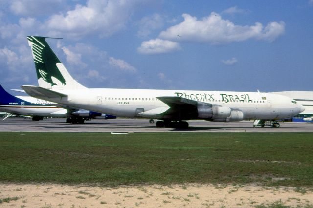 Boeing 707-100 (PP-PHB)