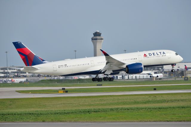 Airbus A350-900 (N513DZ)