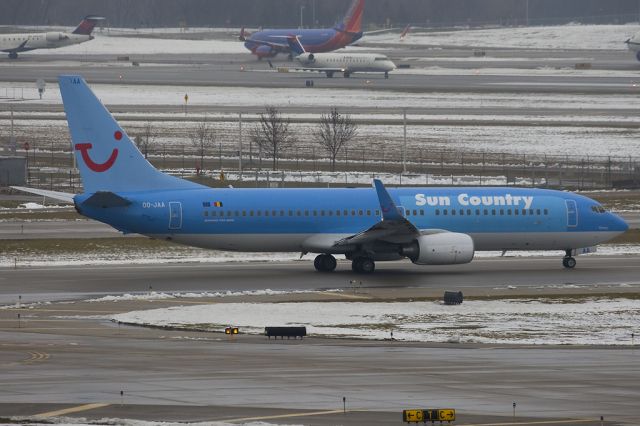 Boeing 737-800 (OO-JAA) - SUN COUNTRY/JETAIRFLY hybrid