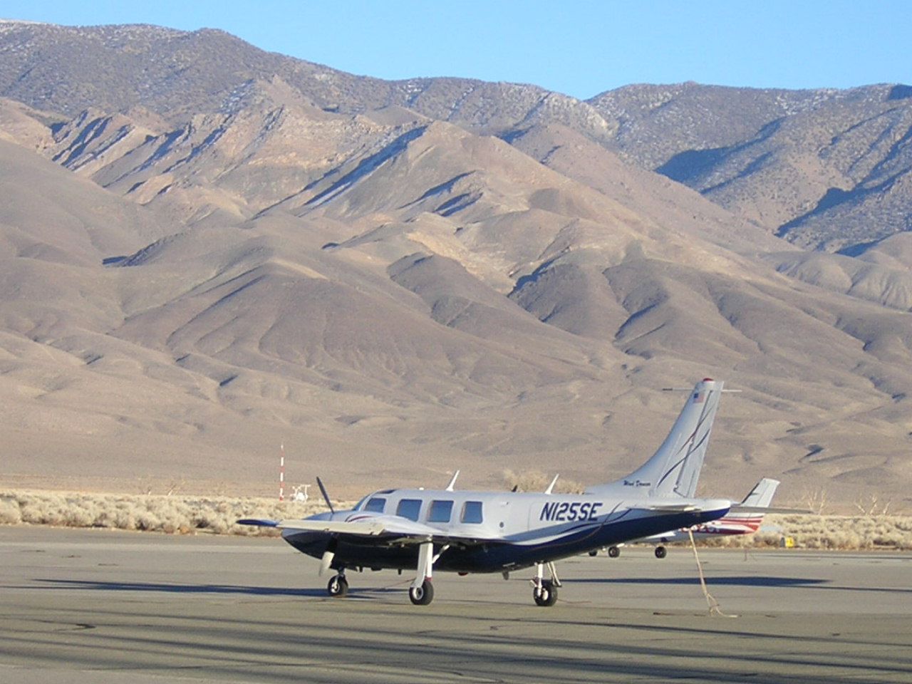 N125SE — - Ramp in Bishop CA