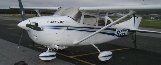 Cessna 206 Stationair (N756UW)