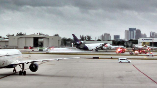 McDonnell Douglas DC-10 (N370FE) - FedEx Crash at Fort Lauderdale, FL (KFLL)...