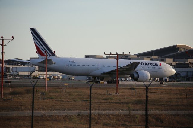 Boeing 777-200 (F-GSPX)