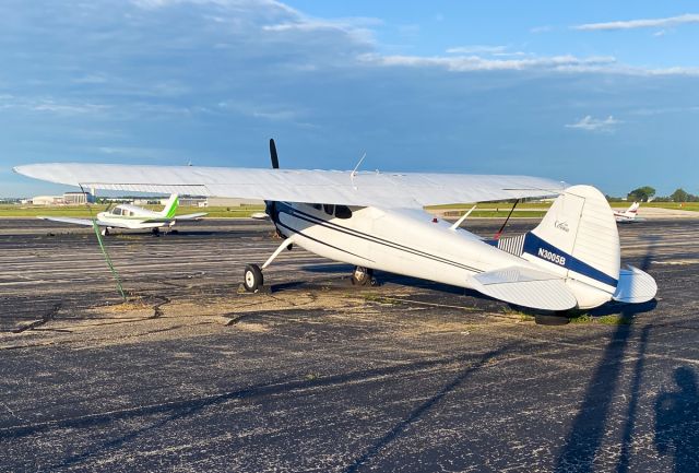 Cessna LC-126 (N3005B)