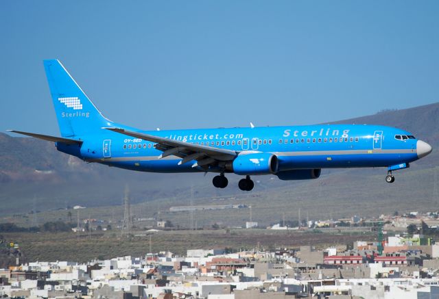 Boeing 737-800 (OY-SED) - March 2008.
