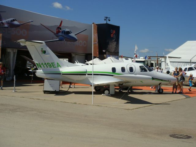 Eclipse 500 (N119EA)