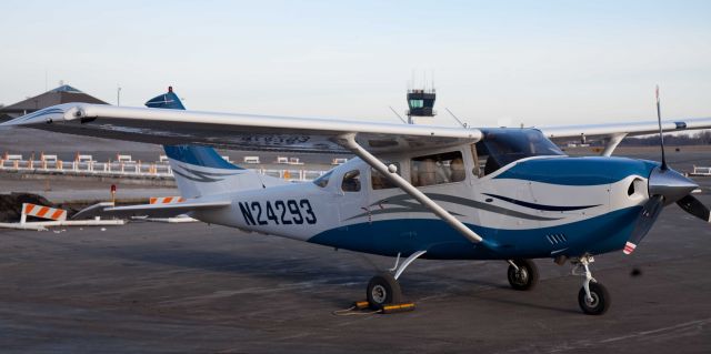 Cessna 206 Stationair (N24293)