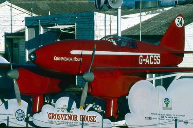 G-ACSS — - DE HAVILLAND DH-88 COMET - REG : G-ACSS (CN 1996) - MANGALORE AIRPORT VIC. AUSTRALIA - YMNG 7/4/1985