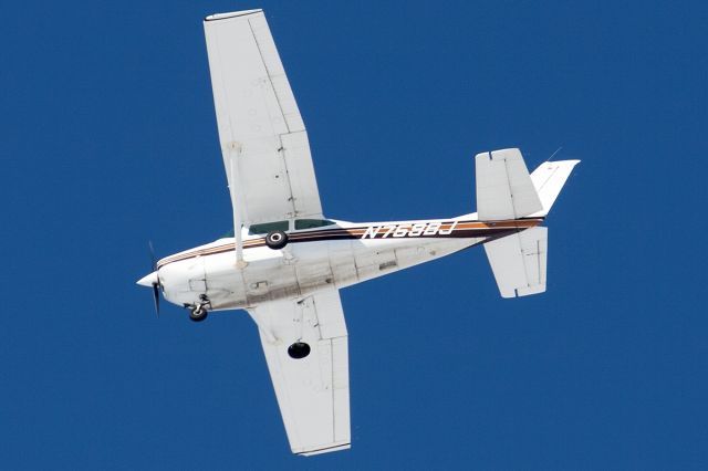 Cessna Skyhawk (N759BJ)