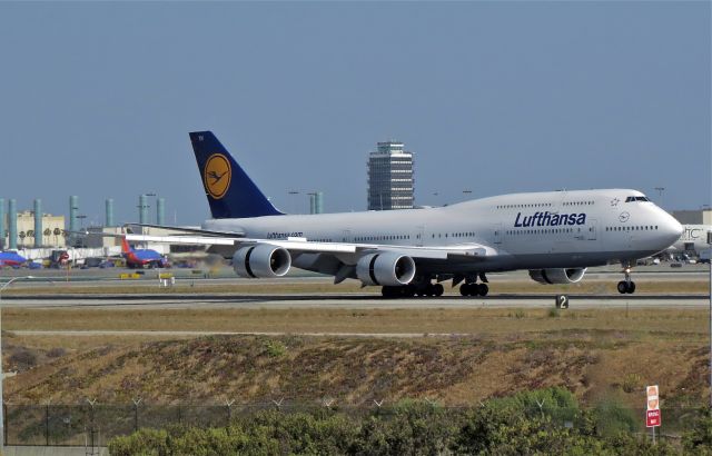 BOEING 747-8 (D-ABYH)