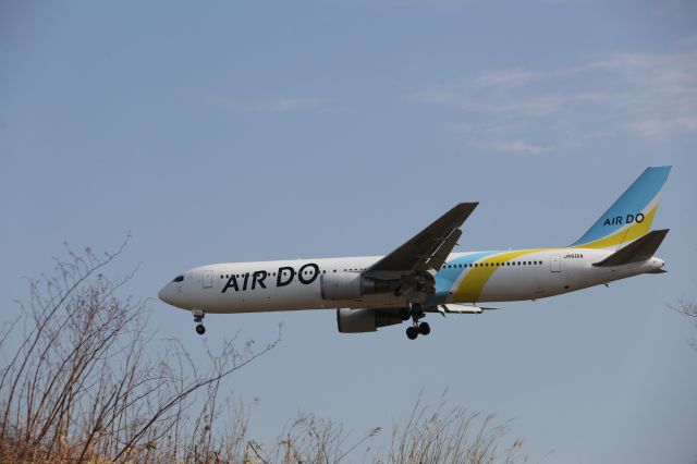 BOEING 767-300 (JA601A) - 10 April 2016:HND-HKD.