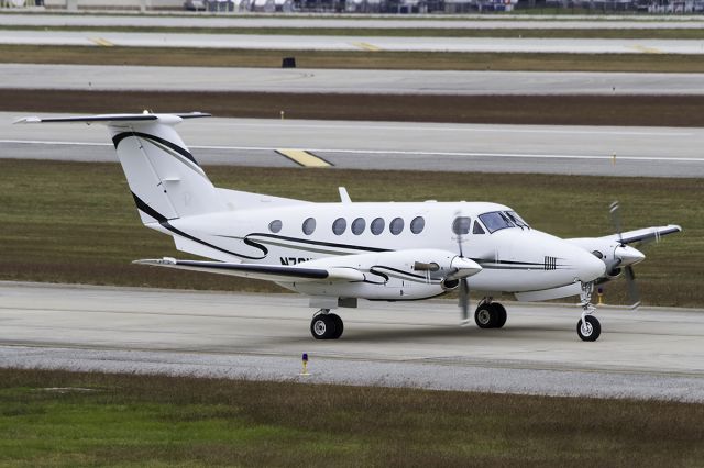 Hawker Siddeley HS-125-400 (N761RM)