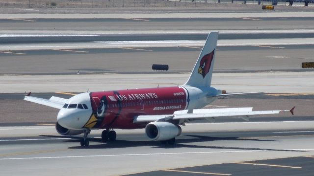 Airbus A319 (N837AW) - The US Airways Cardinals A319.