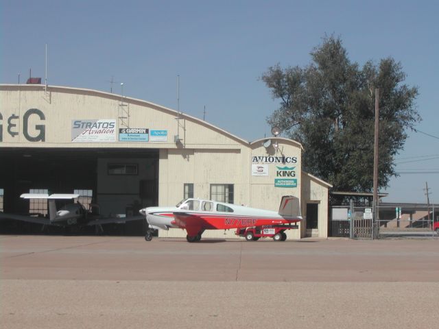 Beechcraft Bonanza (33) (N776RF)