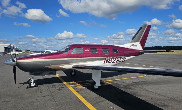 Piper Malibu Mirage (N829CG) - Stopped for Fuel and Lunch