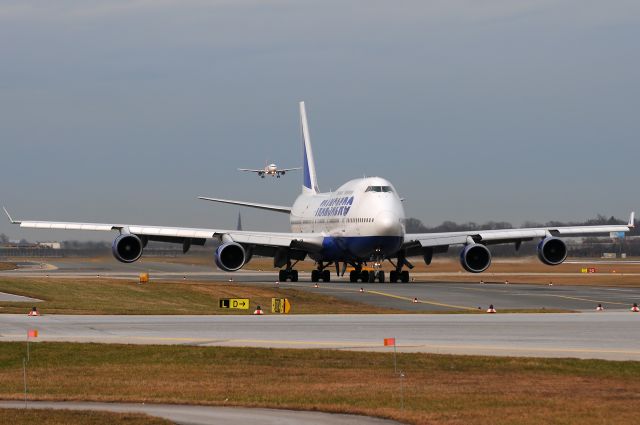 Boeing 747-400 (EI-XLI)