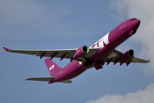 Airbus A330-300 (TF-GAY)