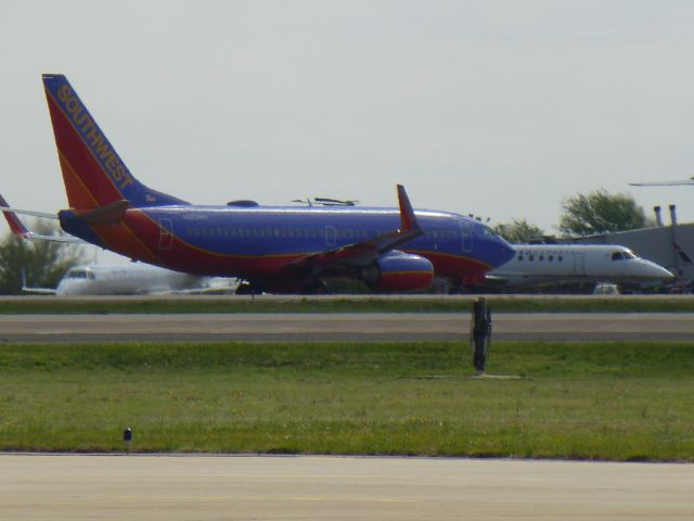 Boeing 737-700 (N485WN)