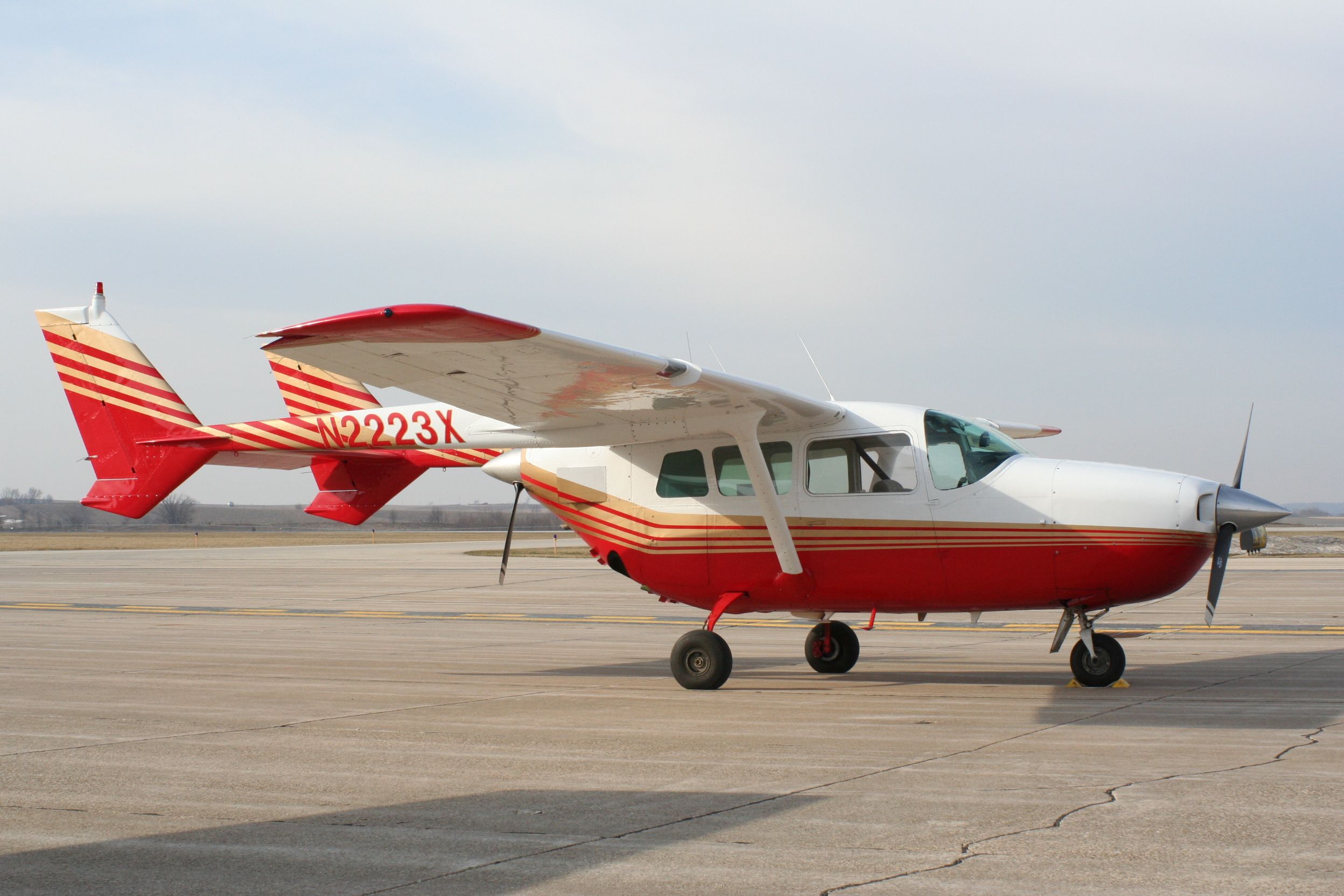 Cessna Super Skymaster (N2223X)