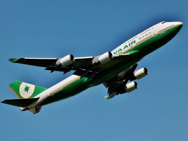 Boeing 747-400 (B-16408) - 2012.8.25