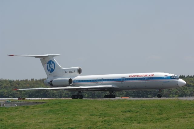 RNA85837 — - Taxi at Narita Intl Airport on 2007/5/3