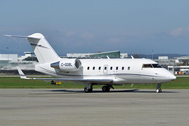 Canadair Challenger (C-GGBL)