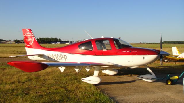 Cirrus SR-22 (N410PP)