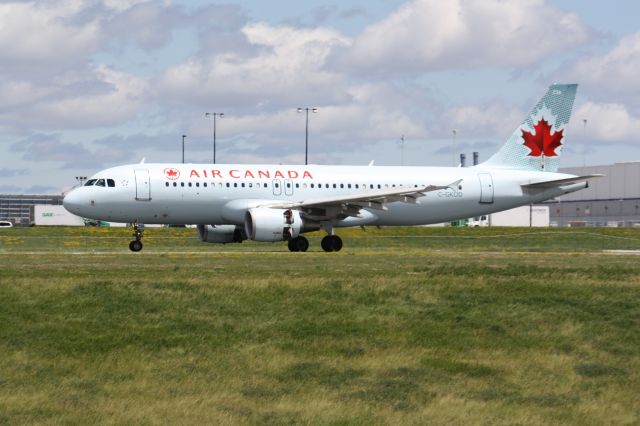 Airbus A320 (C-GKOD) - Landing 33L,Lester B.Pearson Intl Airport,CYYZ/YYZ