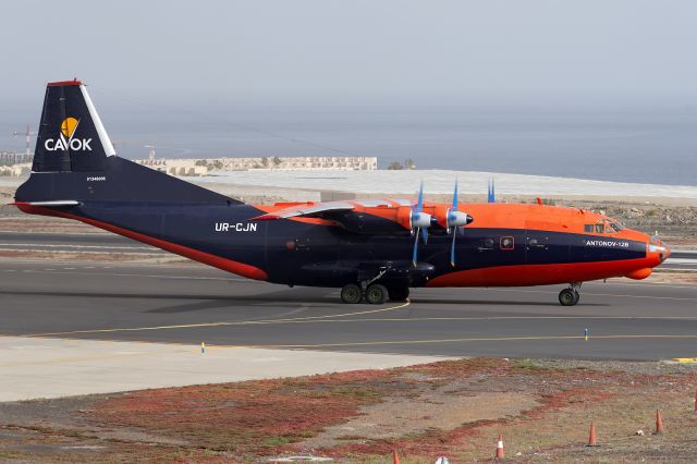 Antonov An-12 (UR-CJN) - Tenerife Surbr /24 Mar 2021