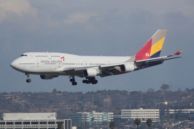 Boeing 747-400 (HL7428)