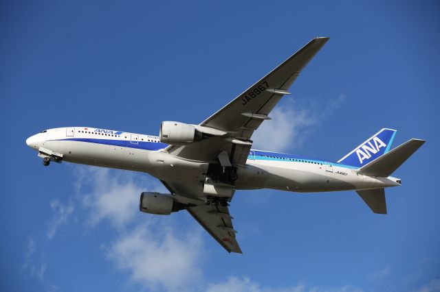 Boeing 777-200 (JA8967) - 29 September 2016:HKD-HND.