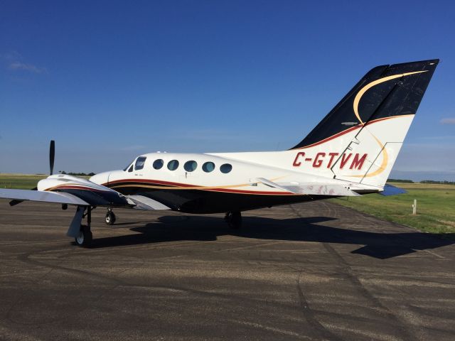 Cessna 421 (C-GTVM)