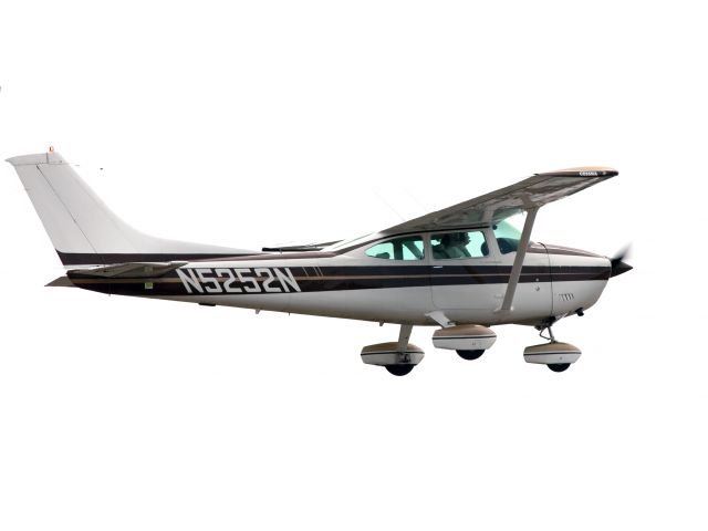 Cessna Skylane (N5252N) - The Skylane is a very good personal travel aircraft.