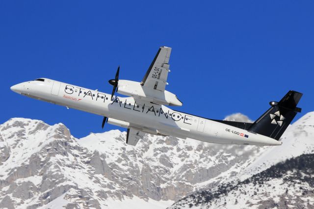 de Havilland Dash 8-400 (OE-LGO)