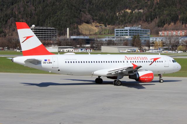 Airbus A320 (OE-LBN)