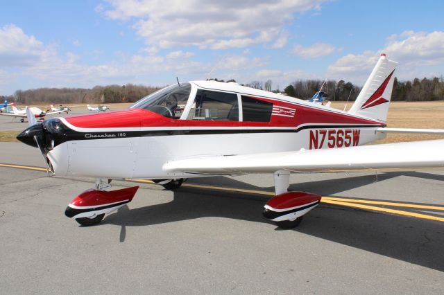Piper Cherokee (N7565W)