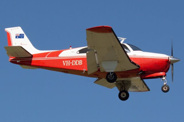 Beechcraft Bonanza (33) (VH-DDB)