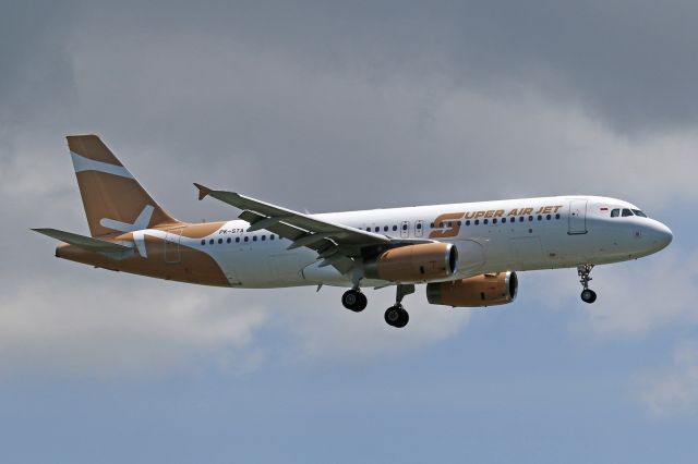 Airbus A320 (PK-STA)