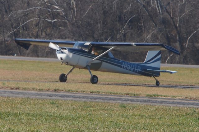 Cessna Commuter (N150TP)