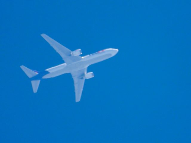 BOEING 767-300 (N181FE) - FDX817br /GEG-MEMbr /06/18/22