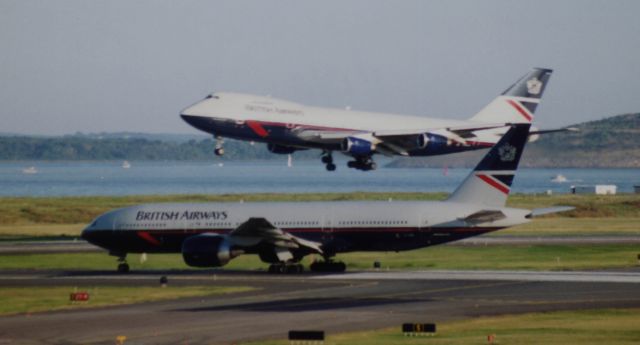 Boeing 777-200 (G-VIID) - BA 777 and 747 cross paths on 8/27/01.