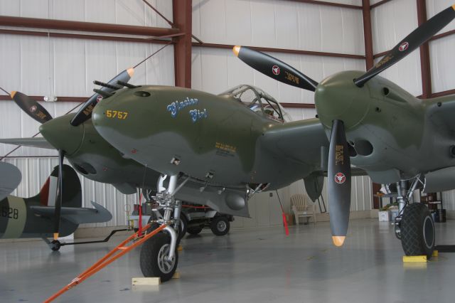 — — - P-38 Glacier Girl at EAA 2008