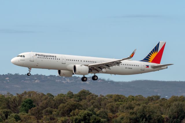 Airbus A321neo (RP-C9936) - Airbus A321-271 Neo cn 8619. Philippines Airlines RP-C9936 final runway 03 YPPH 17 June 2023