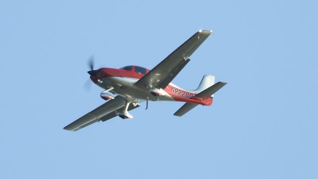 Cirrus SR-22 (N922BQ)