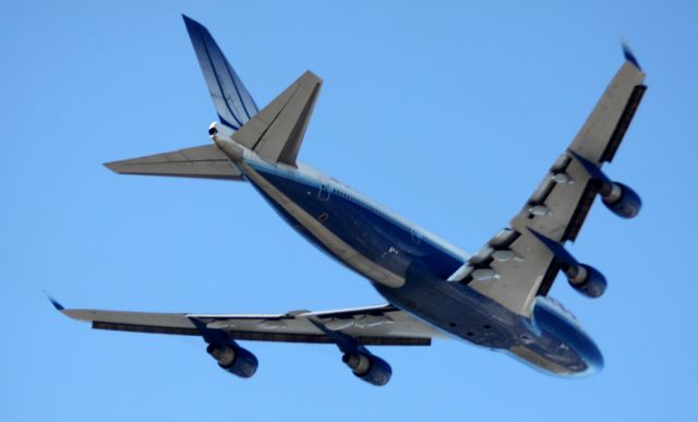 Boeing 747-200 — - UA # 889 SFO-PEK 10-06-2012