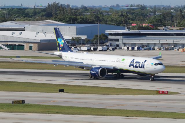 Airbus A330-900 (PR-ANX)