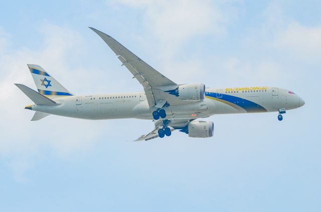 Boeing 787-9 Dreamliner (4X-EDM)