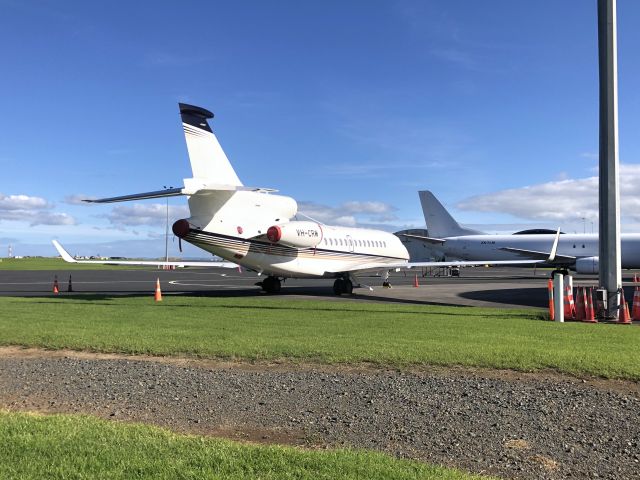 Dassault Falcon 7X (VH-CRW)
