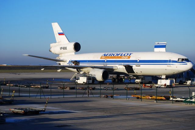 McDonnell Douglas DC-10 (VP-BDE)